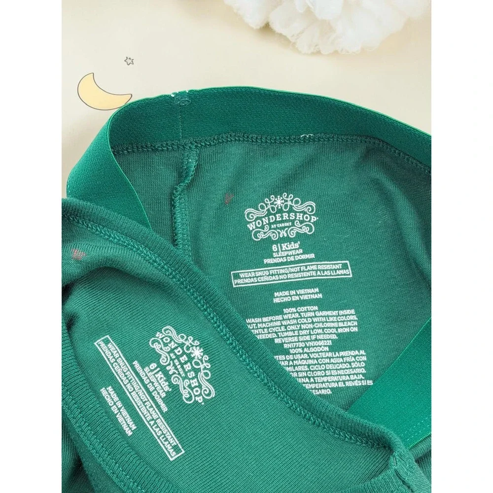 Kids Winter Skier Mountain Print Forest Green Pajama Set Loungewear